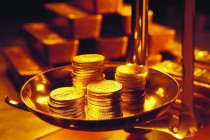 如何根据市场情况评估手机纸黄金报价的合理性这种评估方式如何适应市场变化？