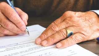 如何规范填写低保报销申请书？这份申请书的内容要点是什么？
