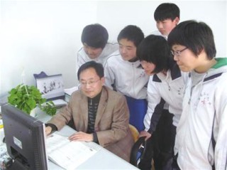 如何报销学生买药费用？学生买药报销有什么流程？