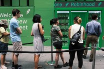 在线经纪商Robinhood未能加入标普500指数 盘前下跌3%
